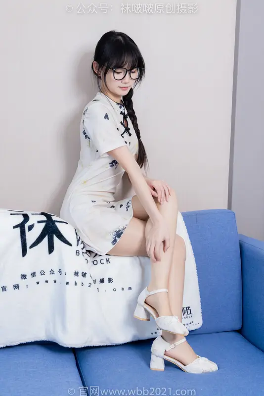 甜甜圈-低跟鞋、油亮肉丝（脚尖透明款）、旗袍（超长花絮版） - BoBoSocks袜啵啵